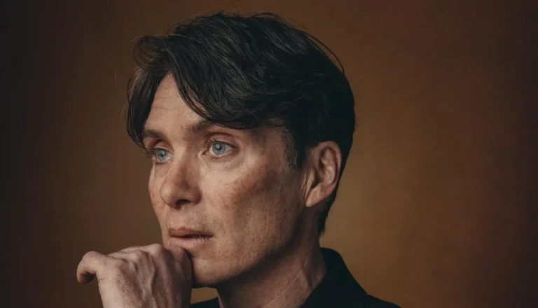 Cillian Murphy si è fracassato la testa con un cuscino in “Oppenheimer”