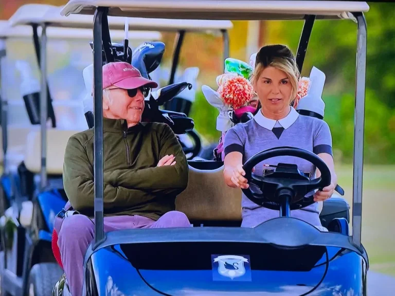 “Curb Your Enthusiasm” vede Lori Loughlin nel ruolo di una grande imbroglione