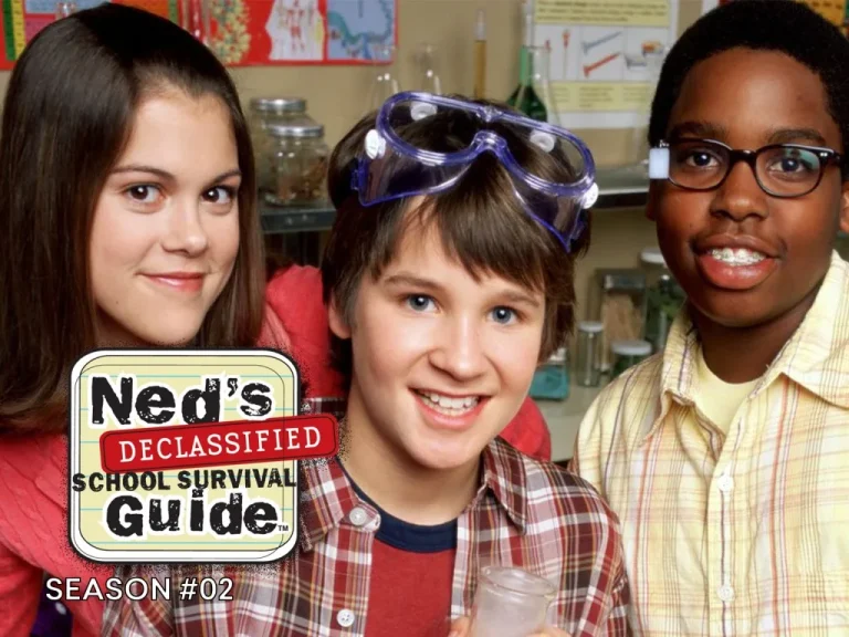 Le star di “Ned’s Declassified School Survival Guide” si scusano con Drake Bell per aver scherzato sui suoi abusi