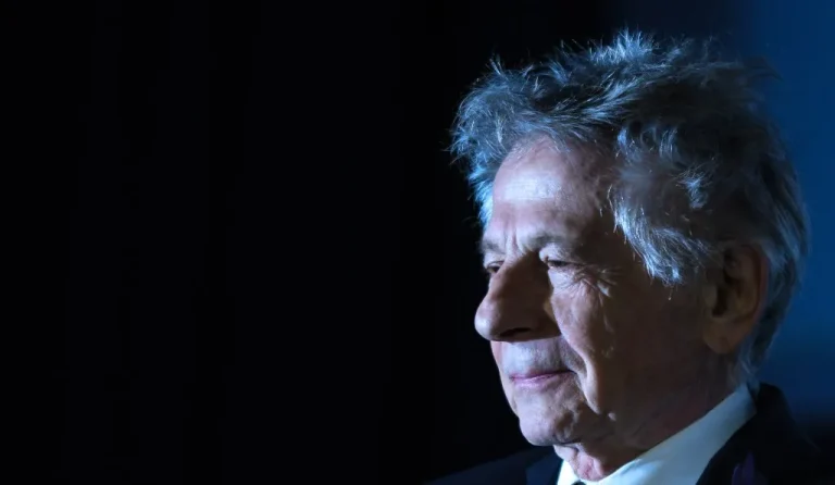 Processo per stupro a Roman Polanski fissato per il prossimo anno;  Il caso riguarda un’aggressione a un minore nel 1973