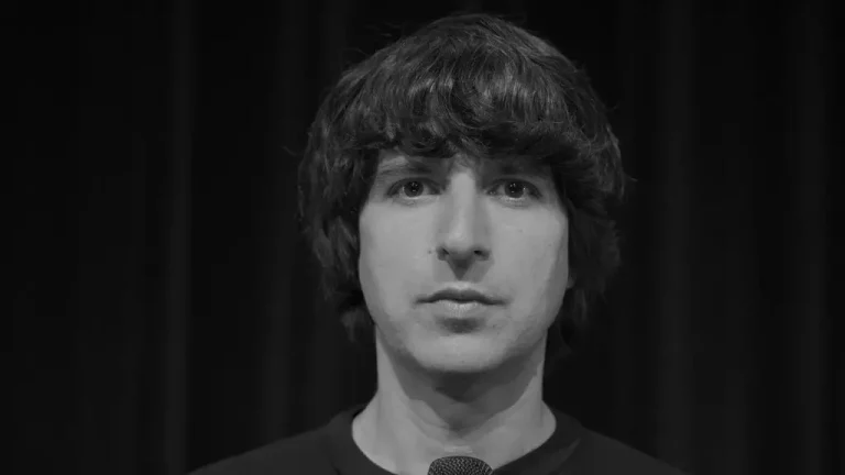 Demetri Martin: recensione decostruita di Demetri